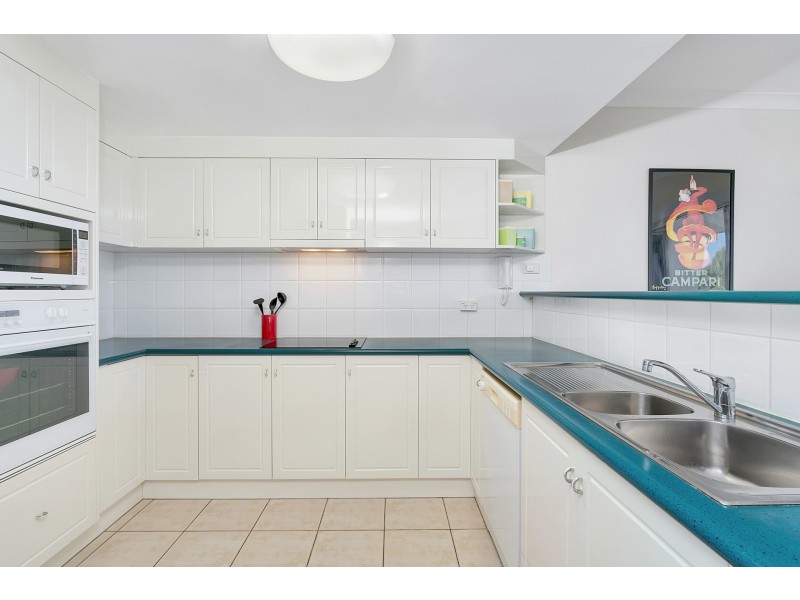 35/8-14 Munro Terrace, Mooroobool QLD 4870