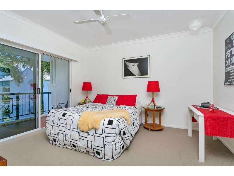 35/8-14 Munro Terrace, Mooroobool QLD 4870