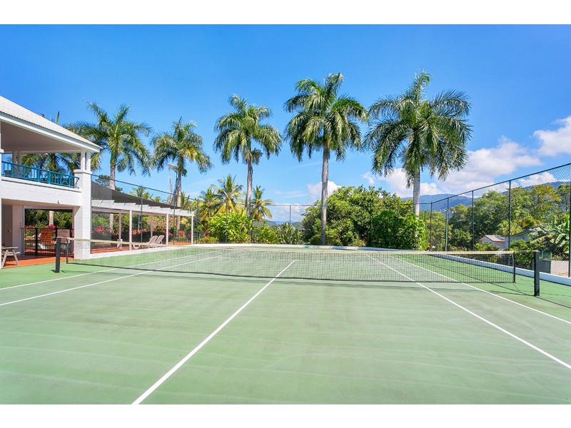 35/8-14 Munro Terrace, Mooroobool QLD 4870