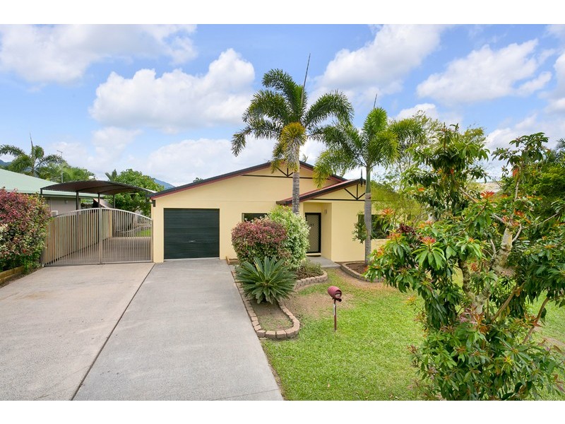 12 Rafferty Street, White Rock QLD 4868