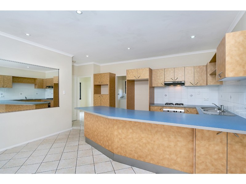 12 Rafferty Street, White Rock QLD 4868