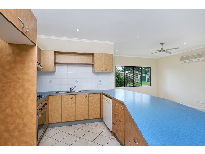 12 Rafferty Street, White Rock QLD 4868