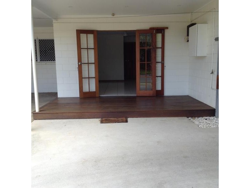 1/123 Greenslopes St, Edge Hill QLD 4870