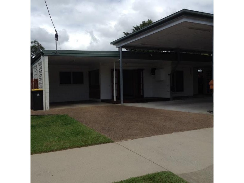 1/123 Greenslopes St, Edge Hill QLD 4870