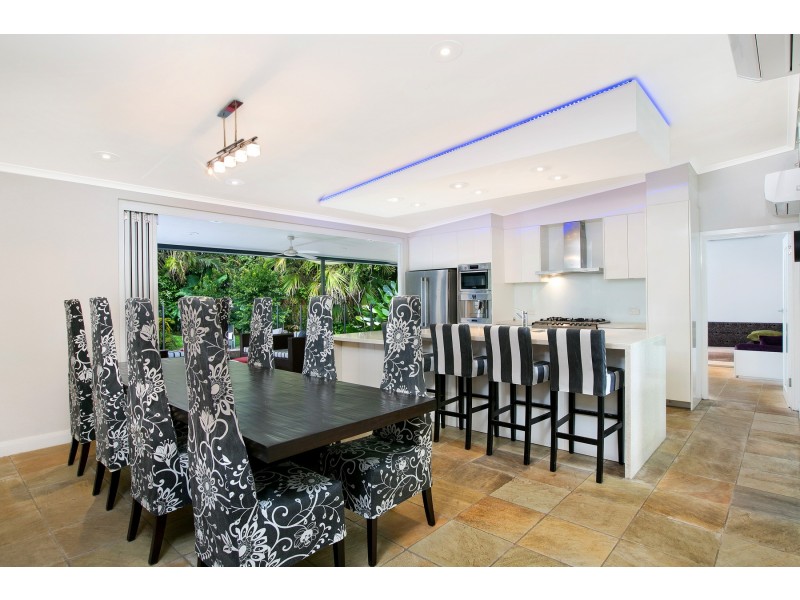 22 Nolan Street, Whitfield QLD 4870