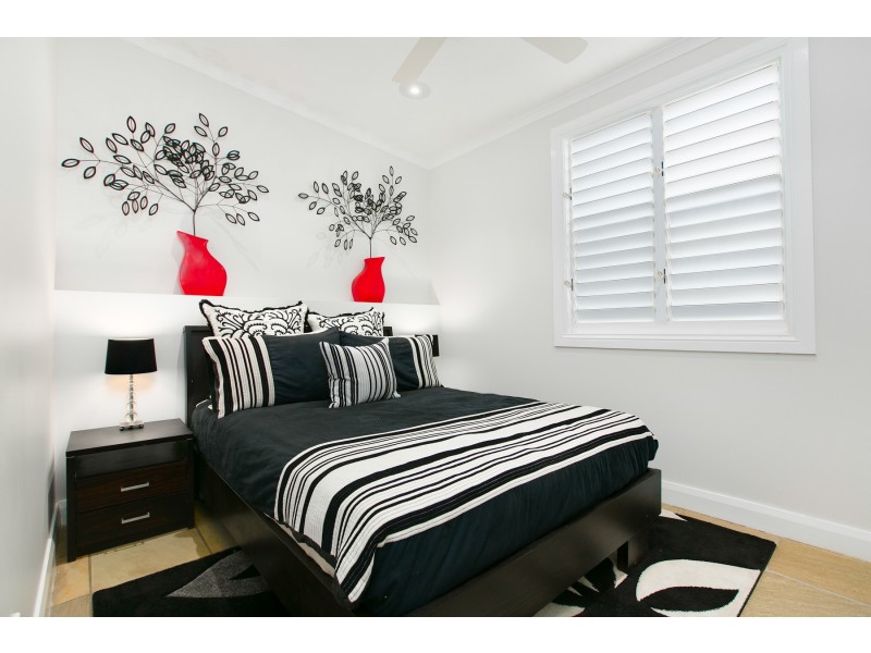 22 Nolan Street, Whitfield QLD 4870