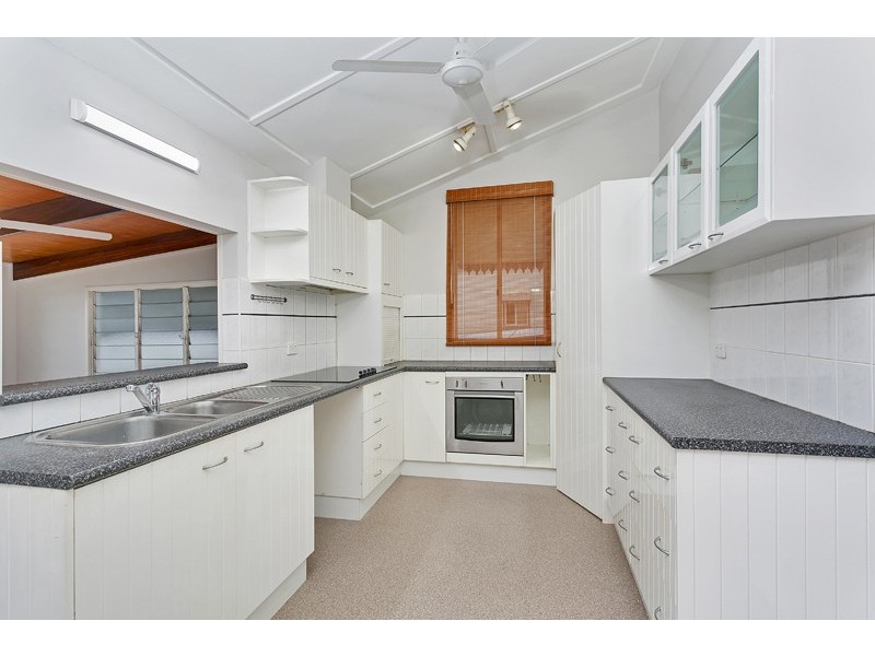 324 Draper Street, Parramatta Park QLD 4870