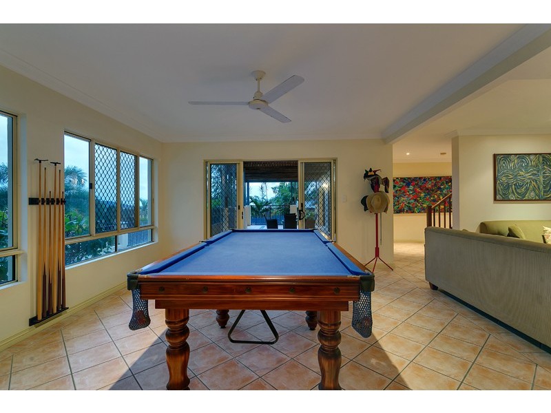 21 Rosemont Court, Mooroobool QLD 4870