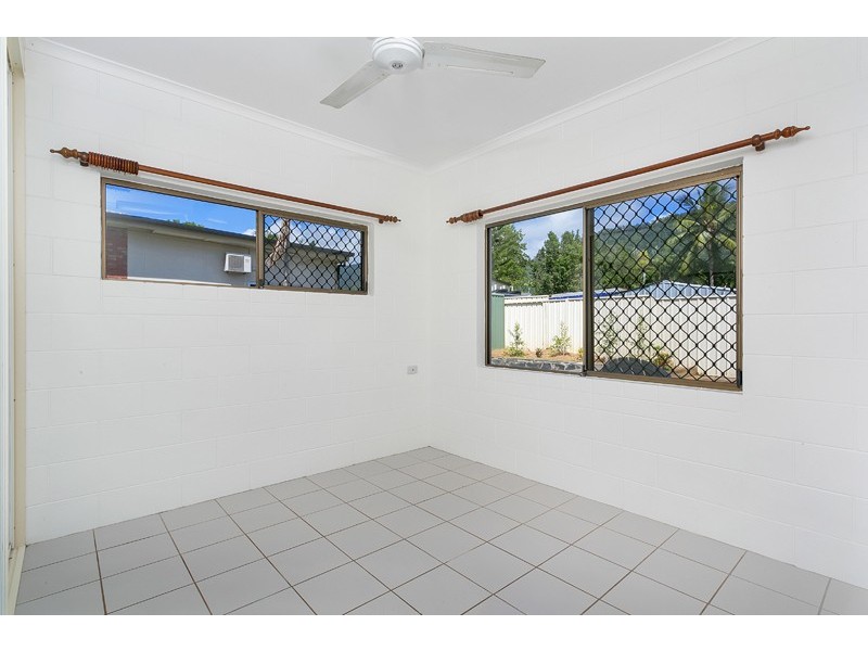 47 Beatrice Street, Mooroobool QLD 4870
