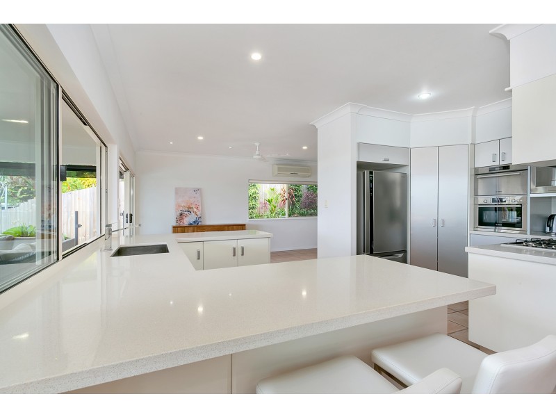 310 Toogood Road, Bayview Heights QLD 4868