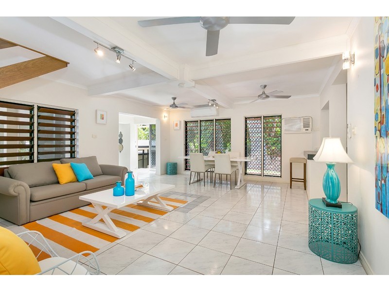 30 Junction Street, Edge Hill QLD 4870