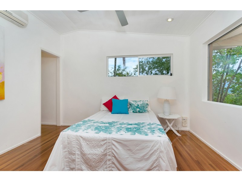 30 Junction Street, Edge Hill QLD 4870