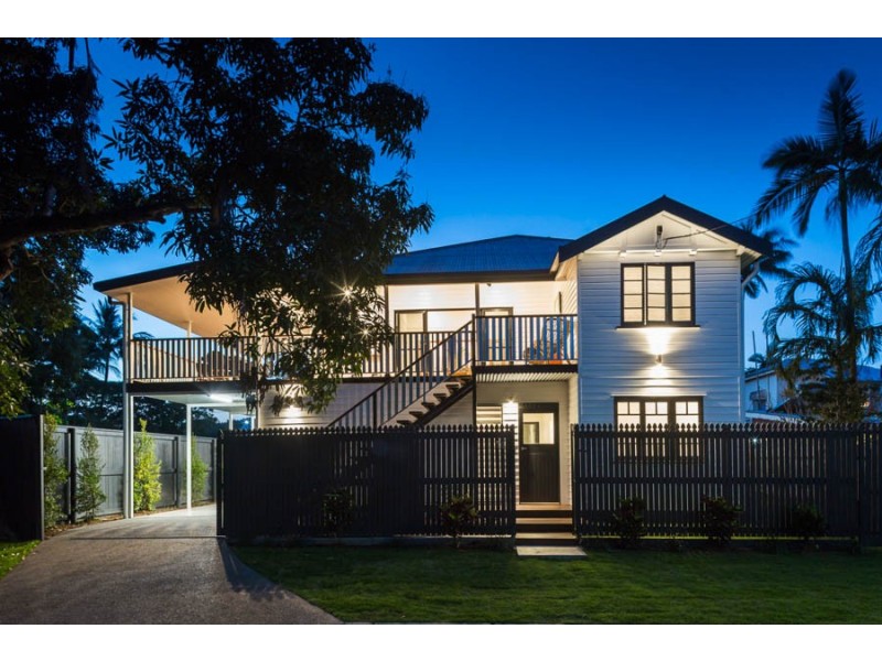 14 John Street, Cairns North QLD 4870