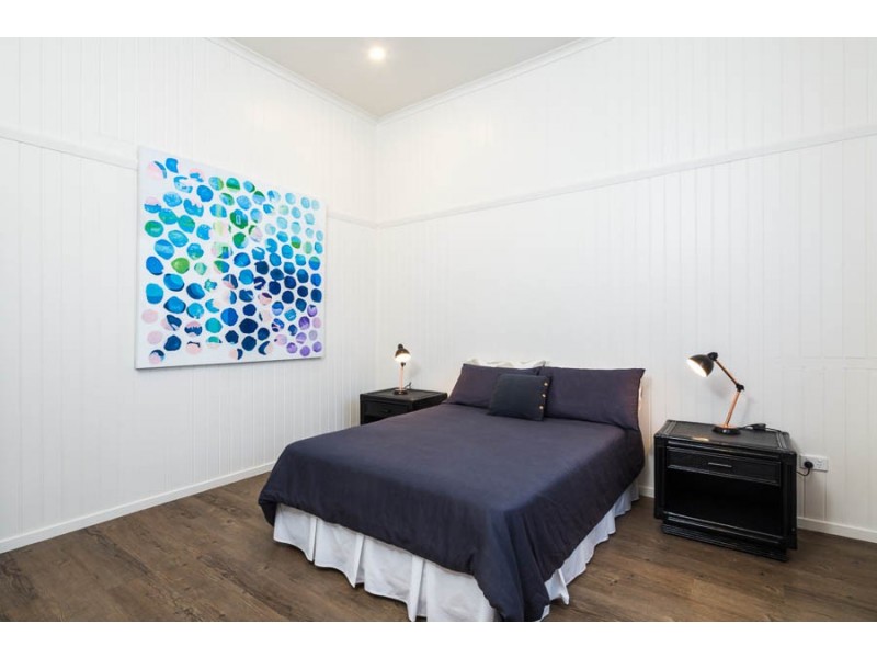 14 John Street, Cairns North QLD 4870