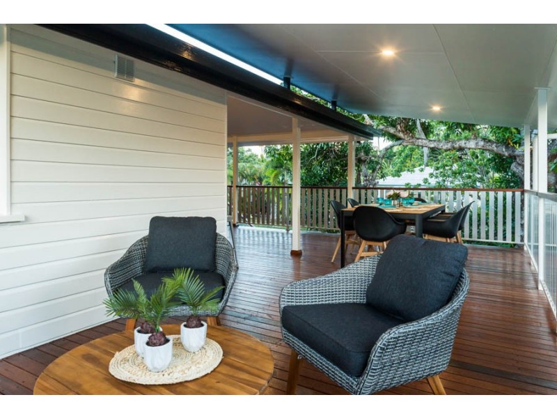 14 John Street, Cairns North QLD 4870