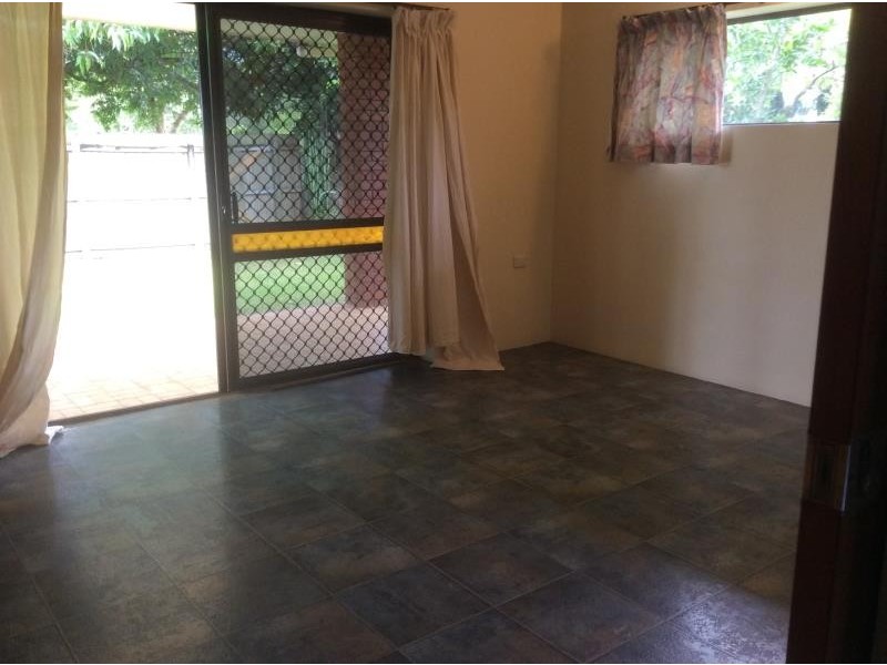 9 Penine Close, Smithfield QLD 4878