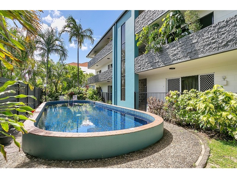 10/284 Lake Street, Cairns North QLD 4870