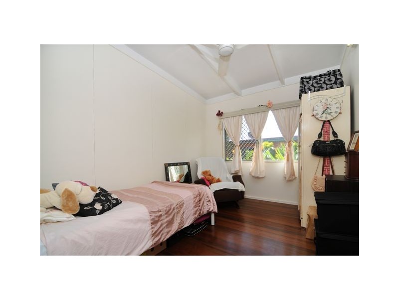 120 McCormack Street, Manunda QLD 4870