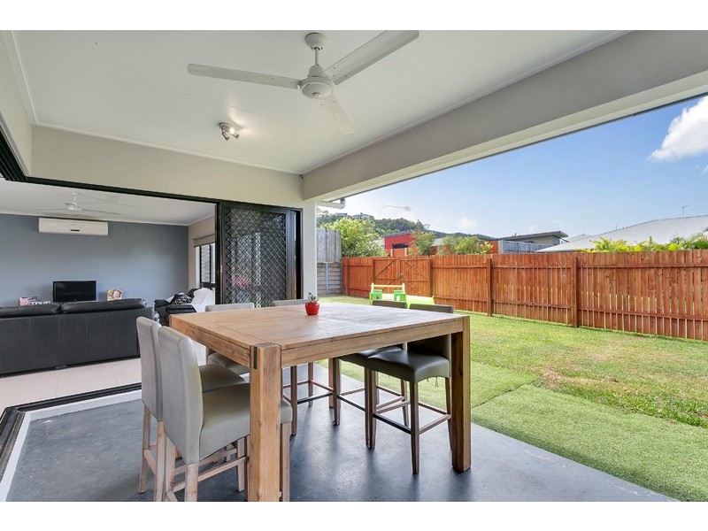 105 Irene Street, Mooroobool QLD 4870