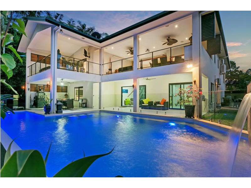 31 Gloucester Street, Whitfield QLD 4870