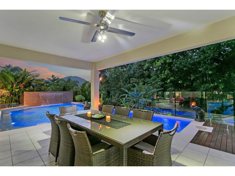 31 Gloucester Street, Whitfield QLD 4870