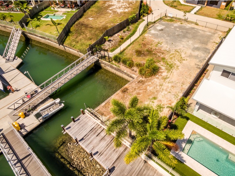 32 Marina Quay, Trinity Park QLD 4879
