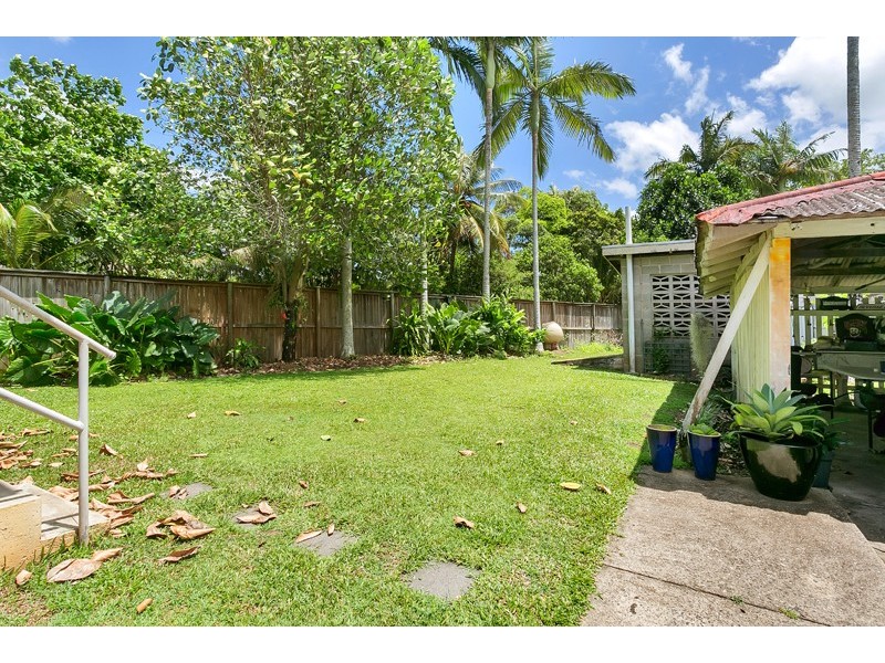 42 Lily Street, Cairns North QLD 4870