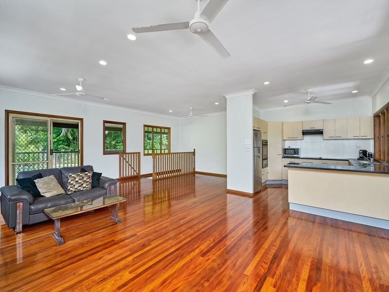 23 Callum Street, Mooroobool QLD 4870
