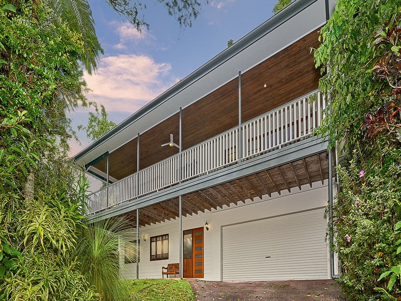 23 Callum Street, Mooroobool QLD 4870