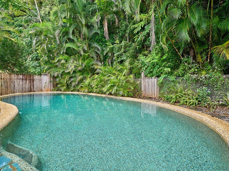 23 Callum Street, Mooroobool QLD 4870
