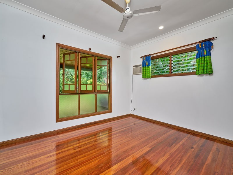 23 Callum Street, Mooroobool QLD 4870