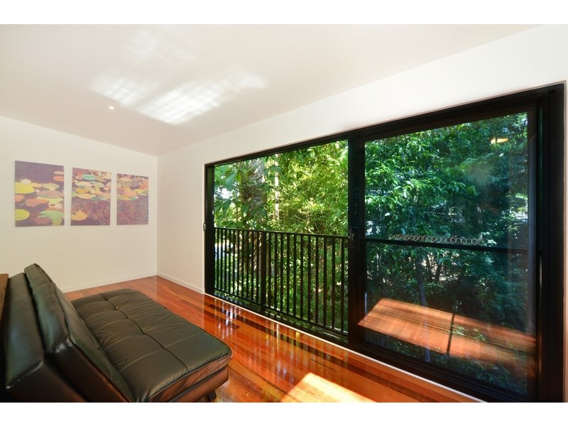 1 Raintree Place, Edge Hill QLD 4870