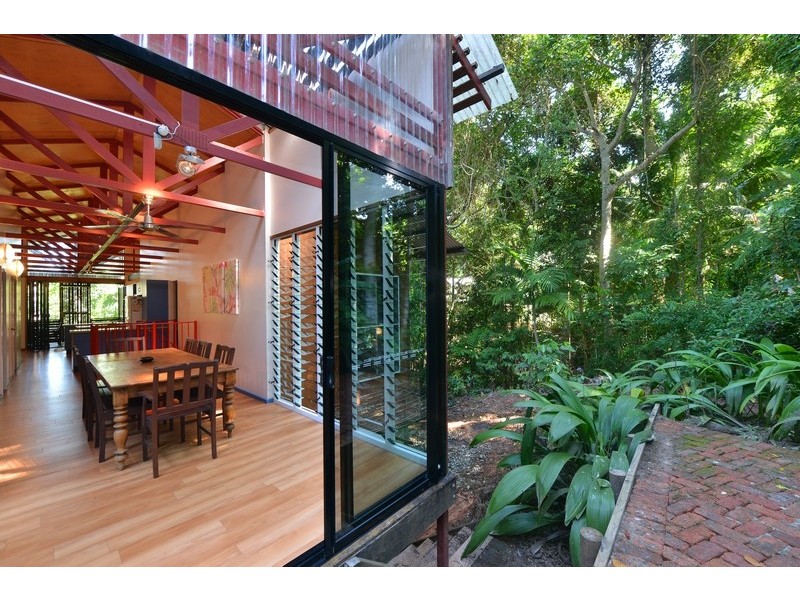 1 Raintree Place, Edge Hill QLD 4870