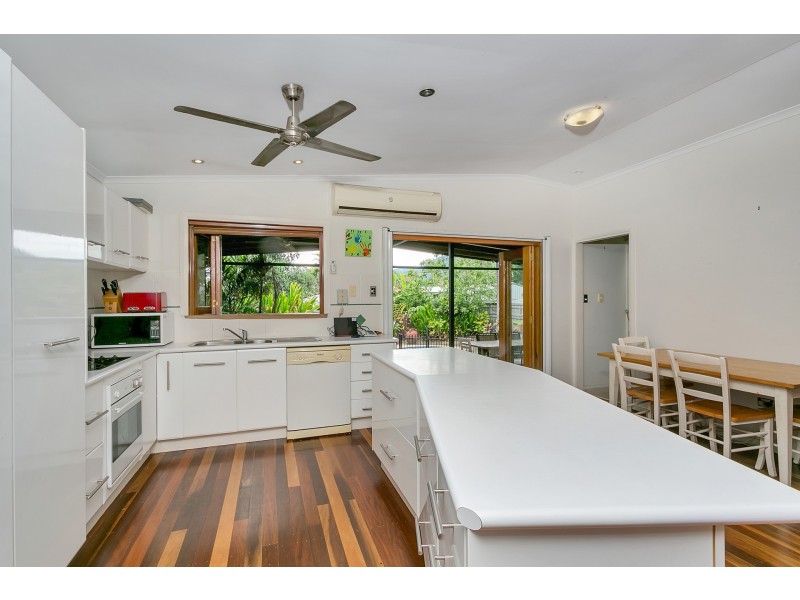 31 Oxley Street, Edge Hill QLD 4870