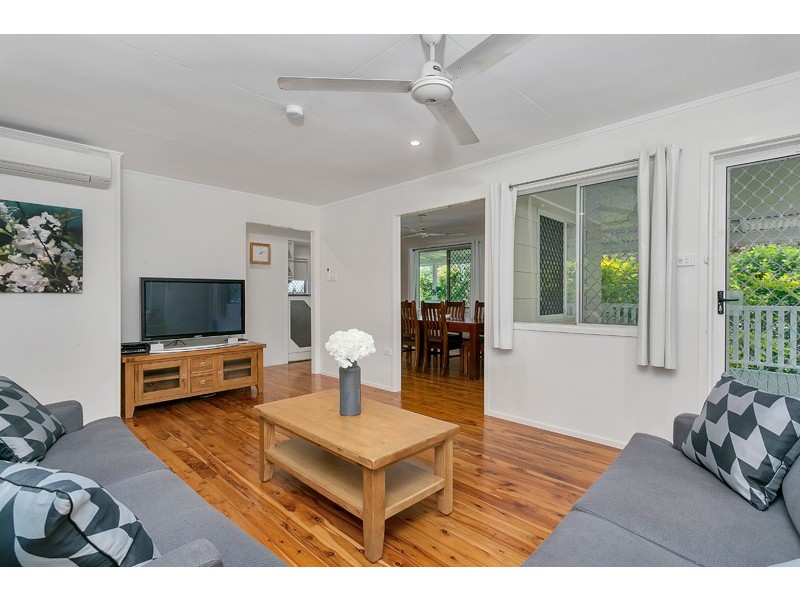 18 McGregor Street, Manoora QLD 4870