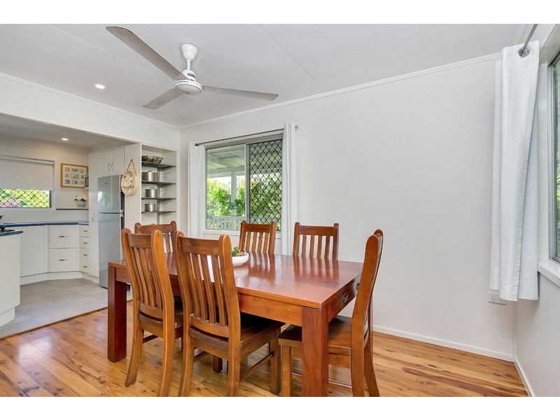 18 McGregor Street, Manoora QLD 4870