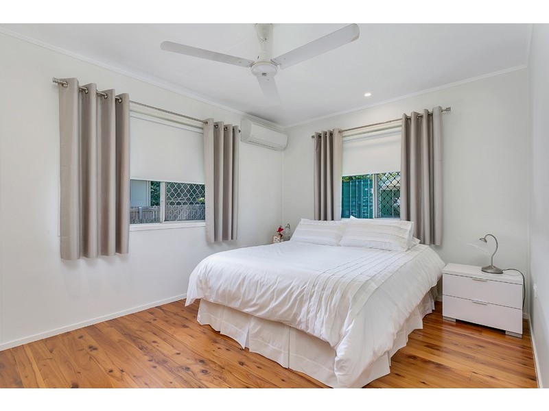 18 McGregor Street, Manoora QLD 4870