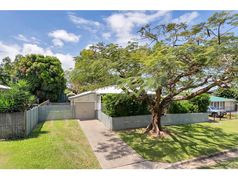 18 McGregor Street, Manoora QLD 4870