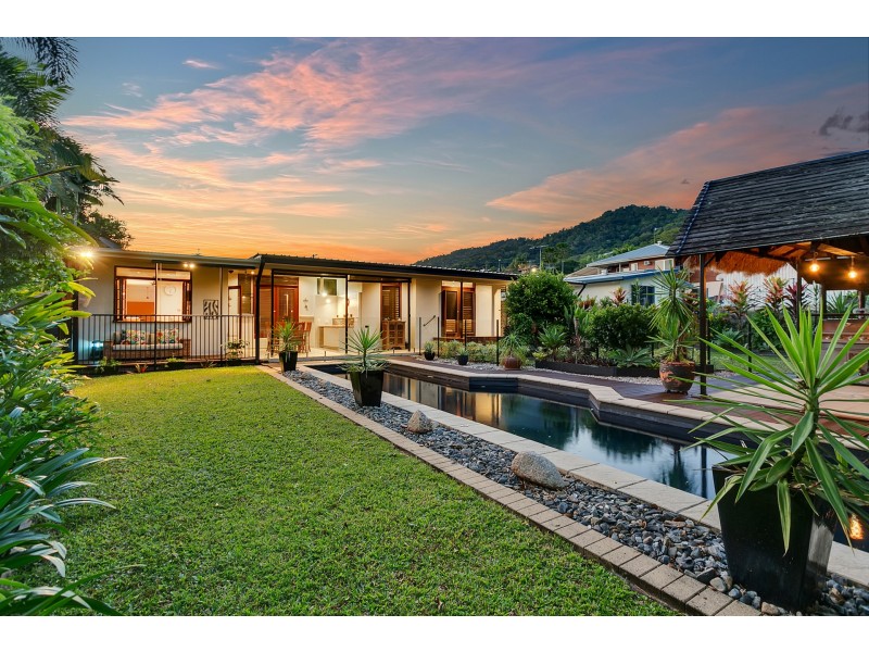22 Pyne Street, Edge Hill QLD 4870