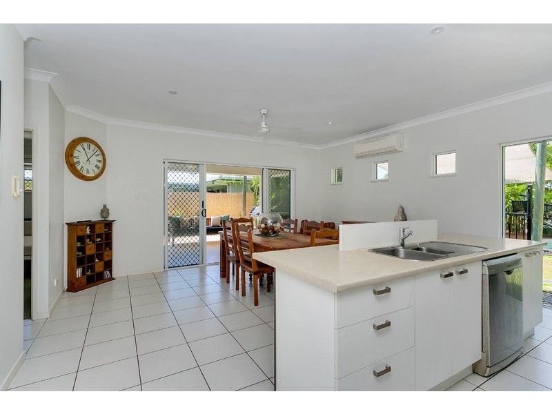 15 Baldwin Close, White Rock QLD 4868