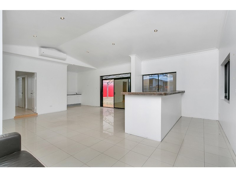 10 Mt Koolmoon Street, Smithfield QLD 4878
