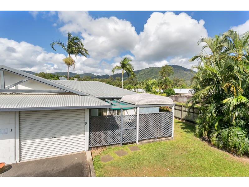 8/389-397 McCoombe Street, Mooroobool QLD 4870