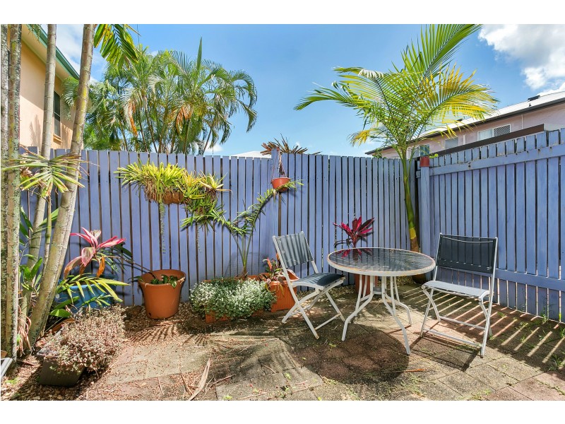 4/2 Grantala Street, Manoora QLD 4870