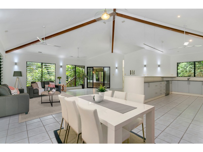 112 Mansfield Street, Earlville QLD 4870