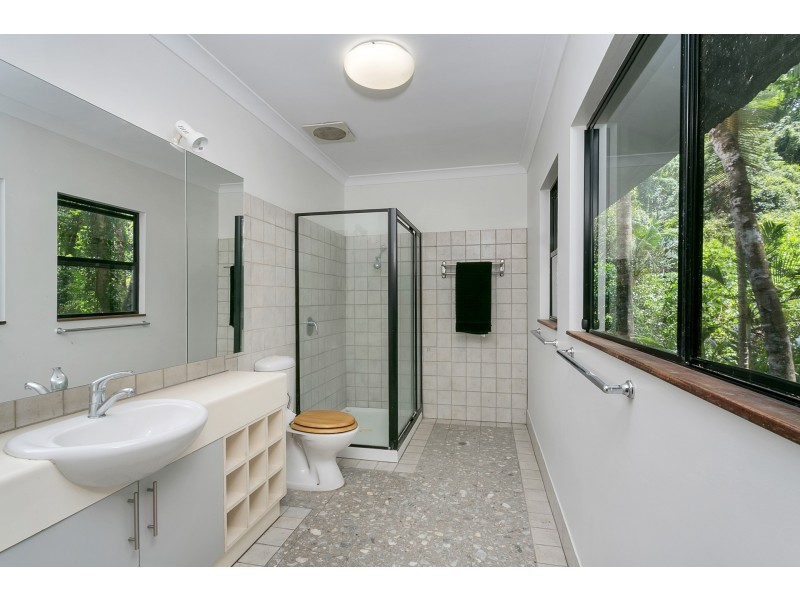 112 Mansfield Street, Earlville QLD 4870