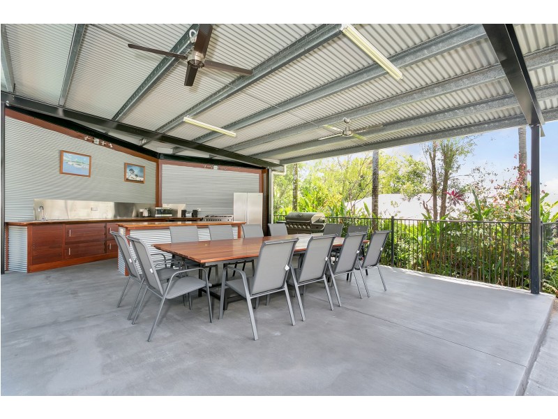 3 Nero Close, Mooroobool QLD 4870