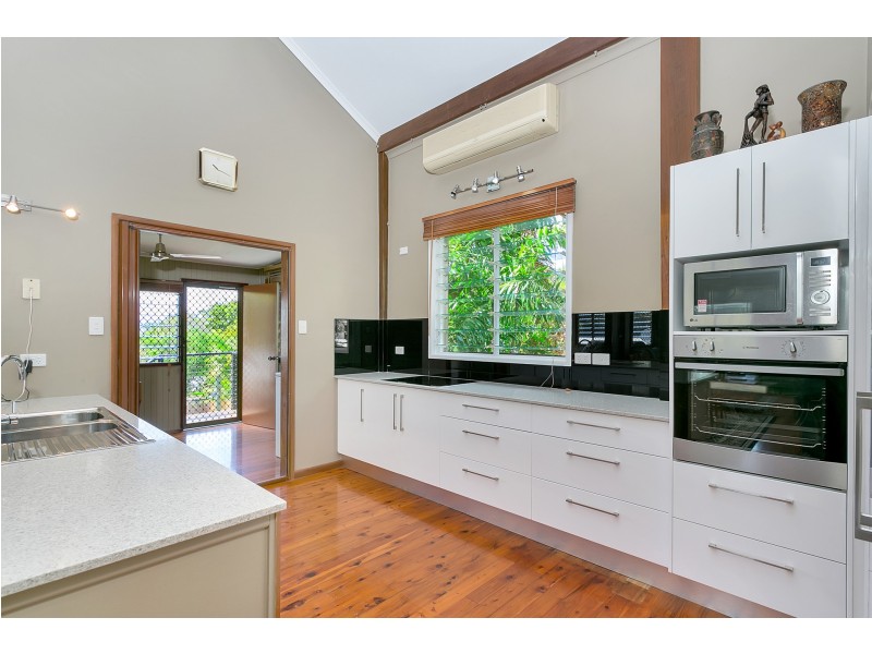 3 Nero Close, Mooroobool QLD 4870