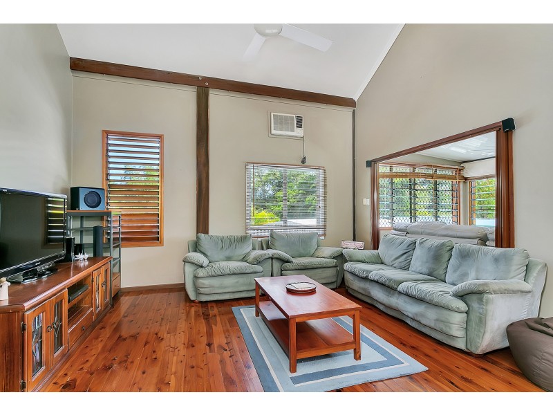 3 Nero Close, Mooroobool QLD 4870