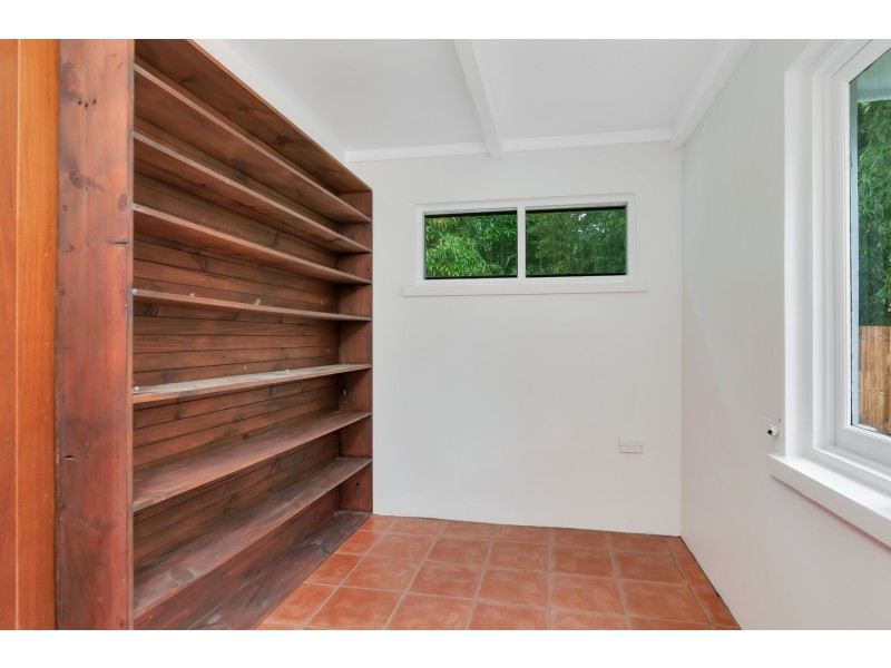 39 Kamerunga Road, Stratford QLD 4870