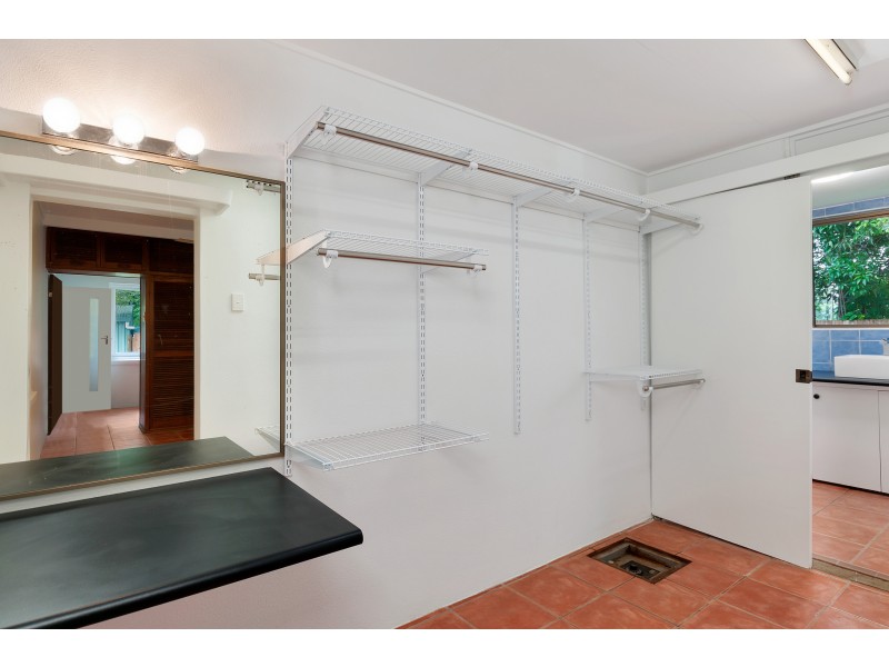 39 Kamerunga Road, Stratford QLD 4870